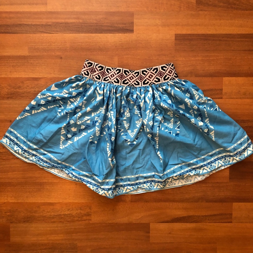 Alterd State tribal pattern skirt. Size small.